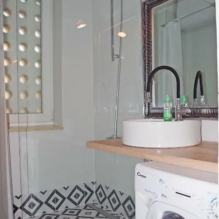 Apartman Lola App In Center, 4+1 Pax *