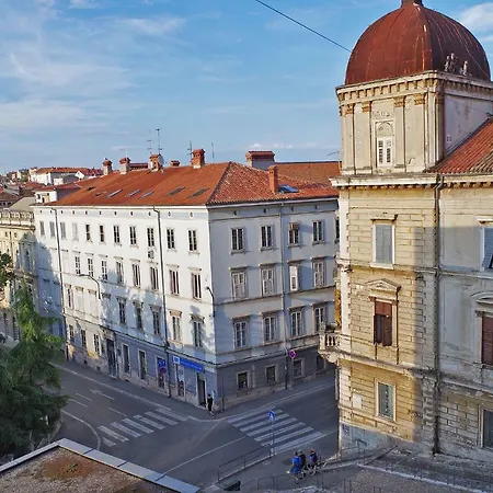 Lola App In Center, 4+1 Pax Apartman