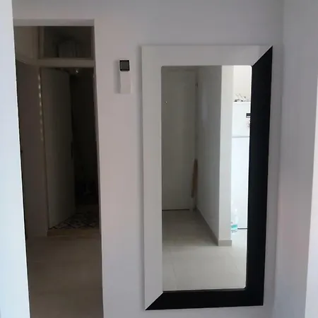 Lola App In Center, 4+1 Pax Apartament *