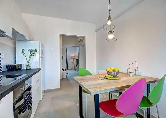 Lola App In Center, 4+1 Pax Appartamento Pola