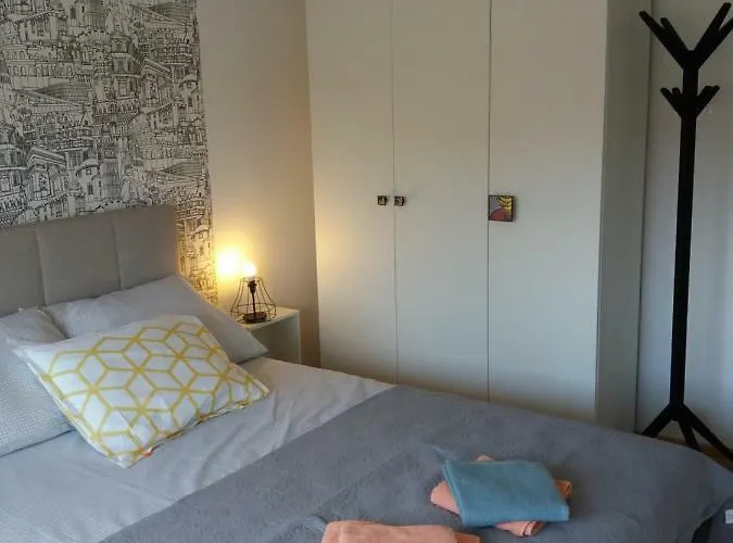 Lola App In Center, 4+1 Pax Apartment